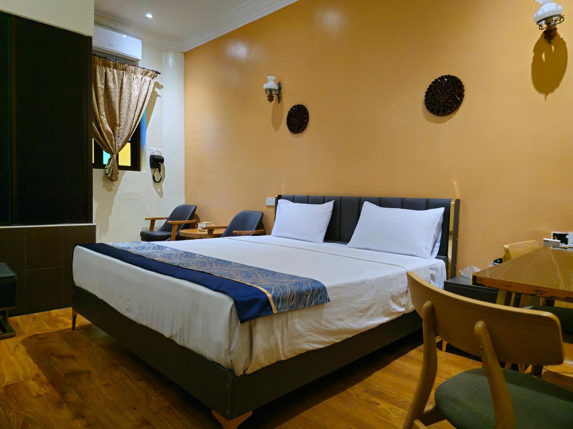 乔治市世纪酒店 The Century Boutique Hotel George Town Exterior photo